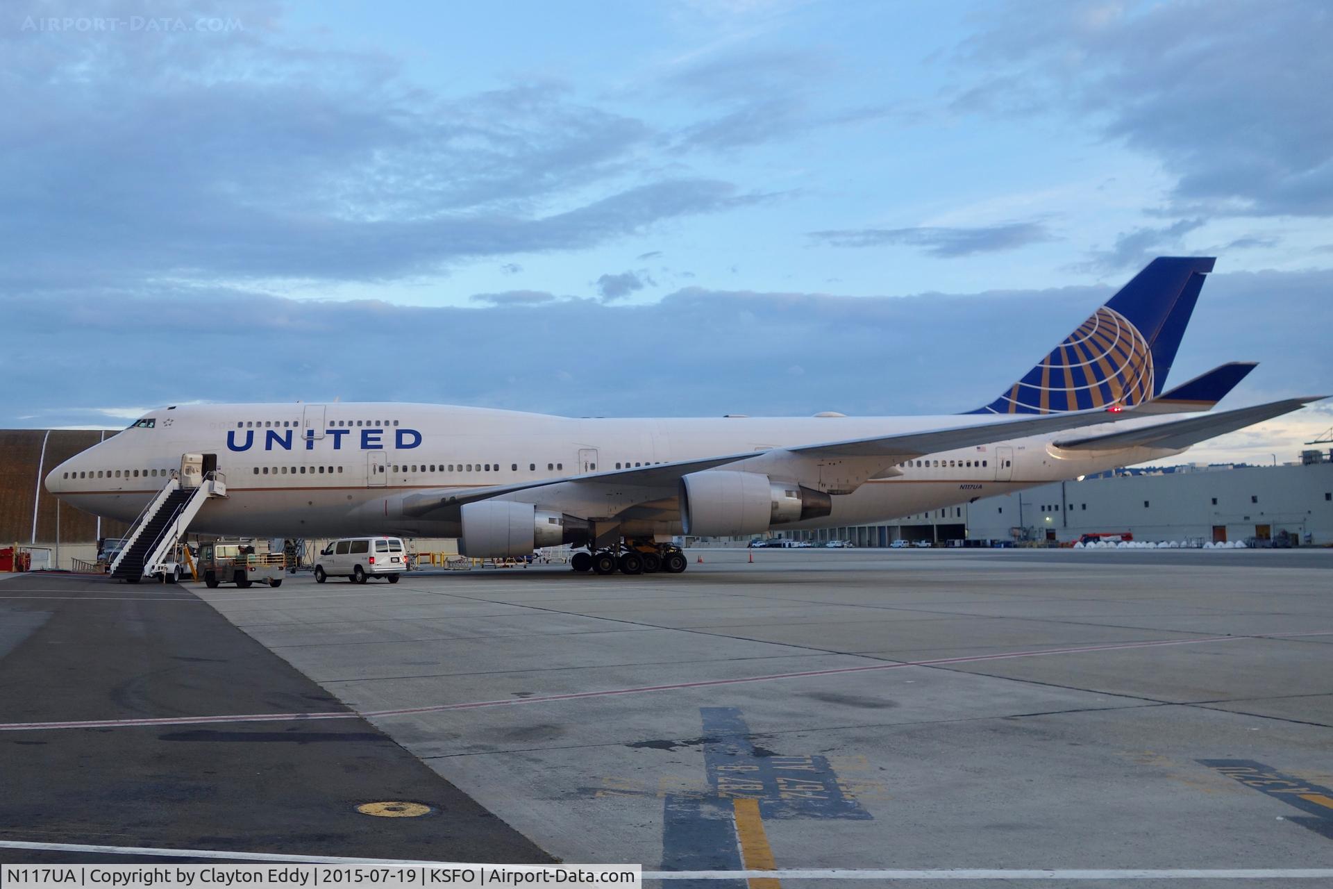 N117UA, 1999 Boeing 747-422 C/N 28810, SFO 2015