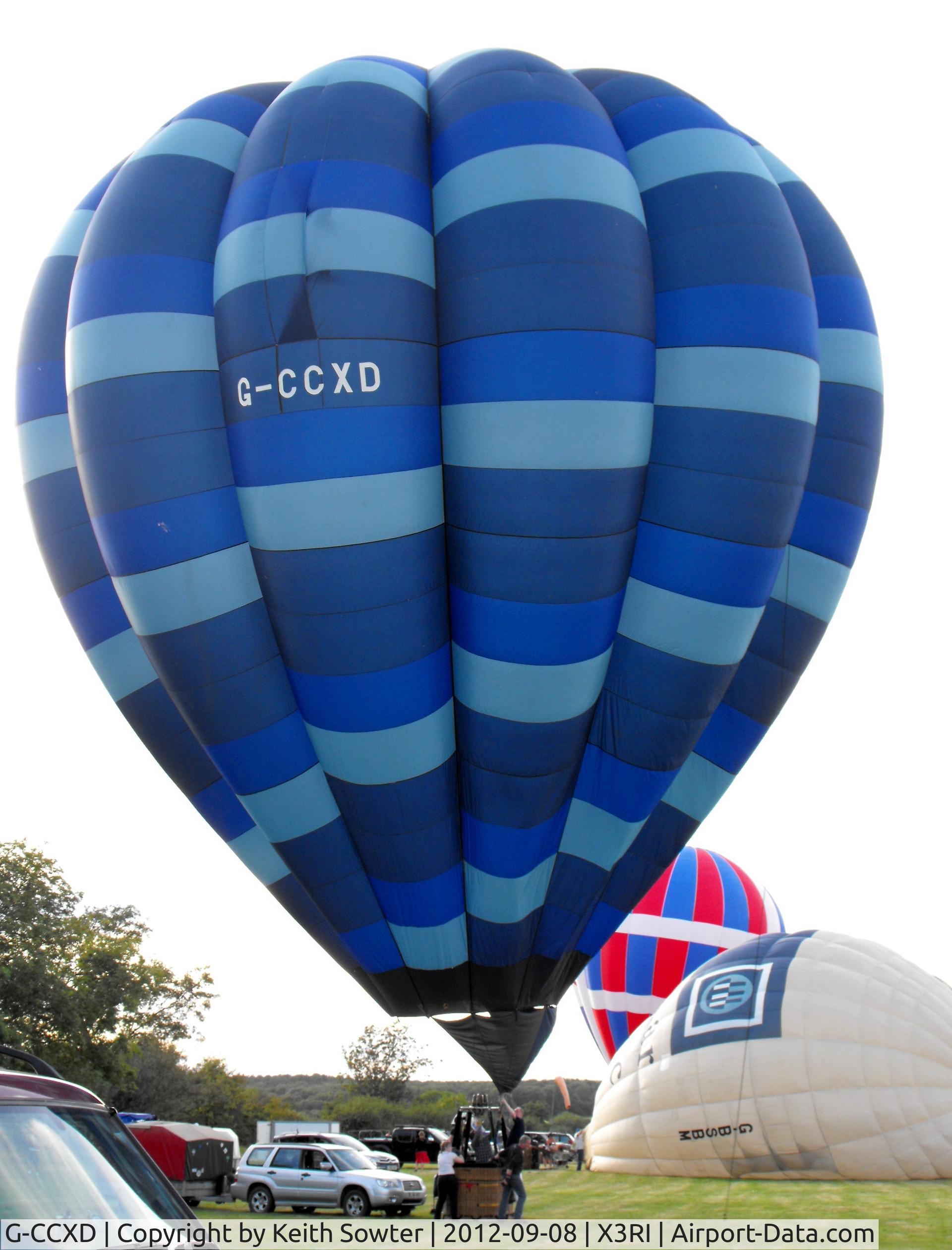 G-CCXD, 2004 Lindstrand LBL 105B C/N 996, Sackville Lodge Grass Roots Balloon Meet