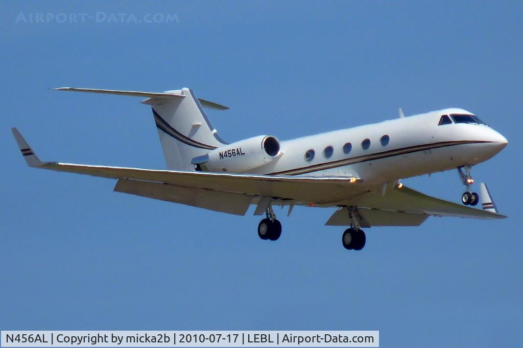 N456AL, 1983 Gulfstream American G-1159A Gulfstream III C/N 405, Landing