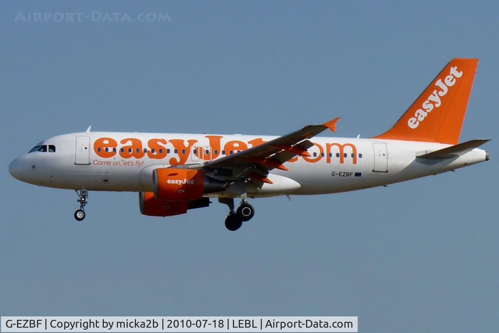 G-EZBF, 2006 Airbus A319-111 C/N 2923, Landing