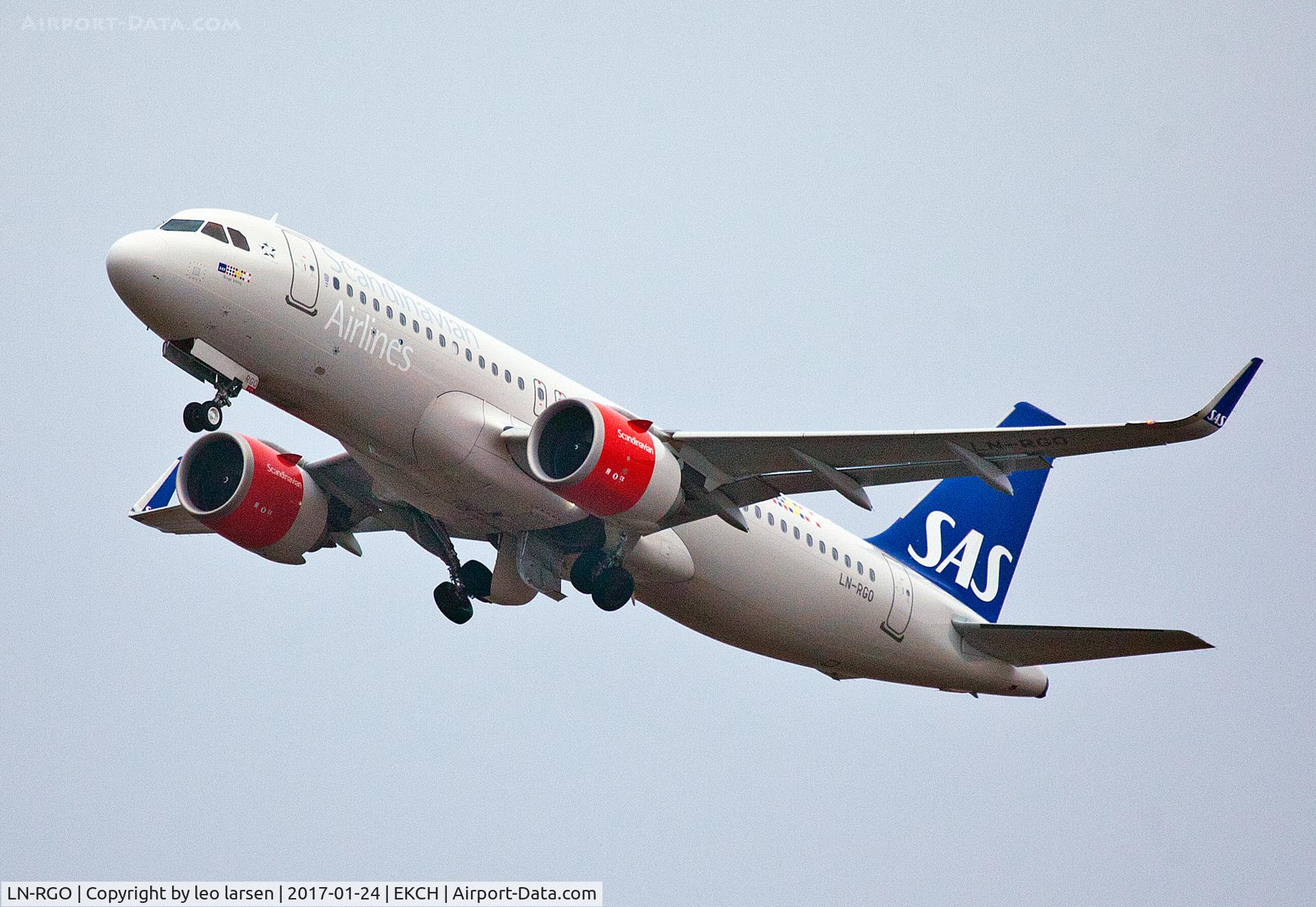 LN-RGO, 2016 Airbus A320-251N C/N 7352, Copenhagen 24.1.2017 in Haze