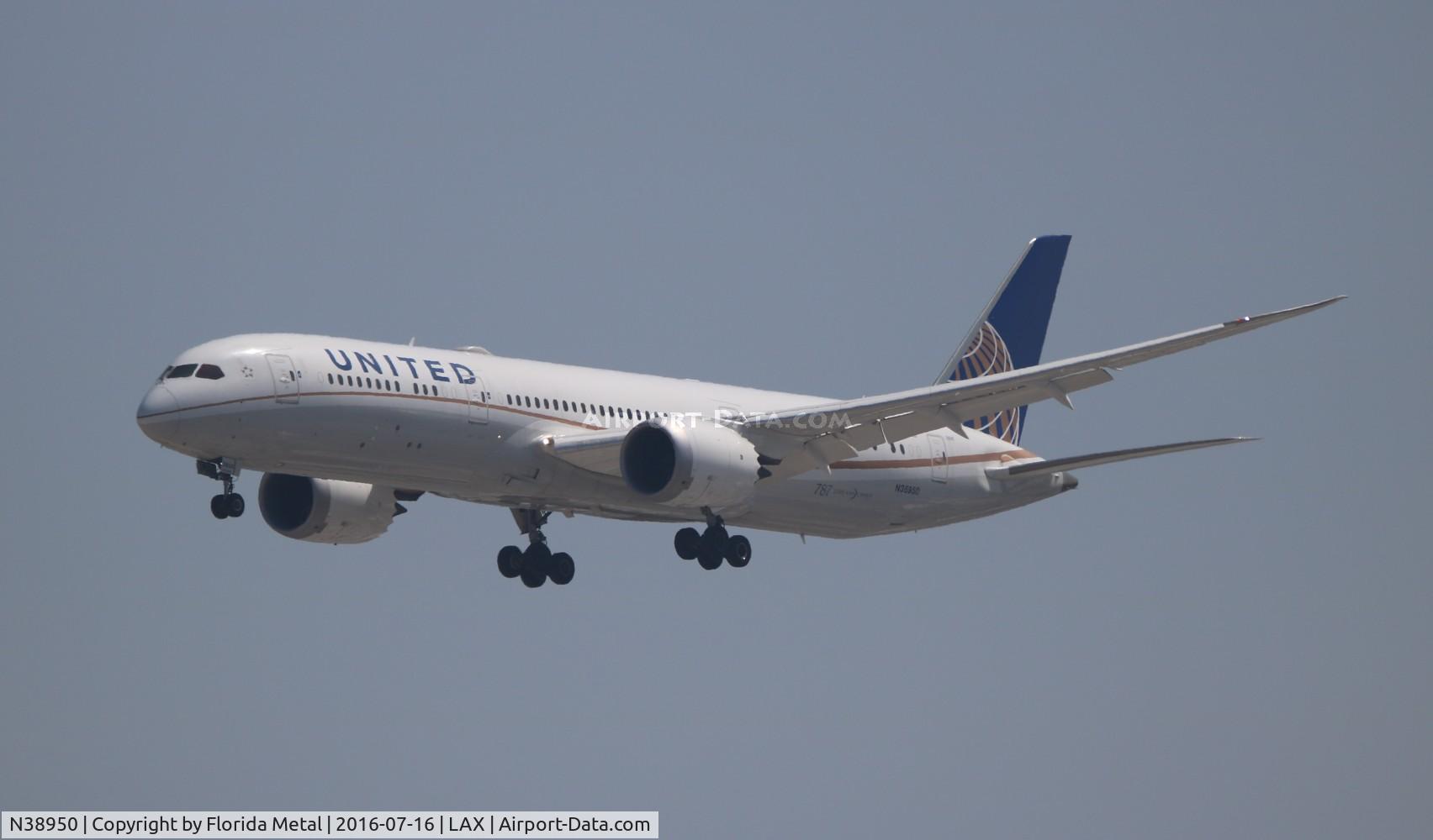 N38950, 2014 Boeing 787-9 Dreamliner Dreamliner C/N 36401, United