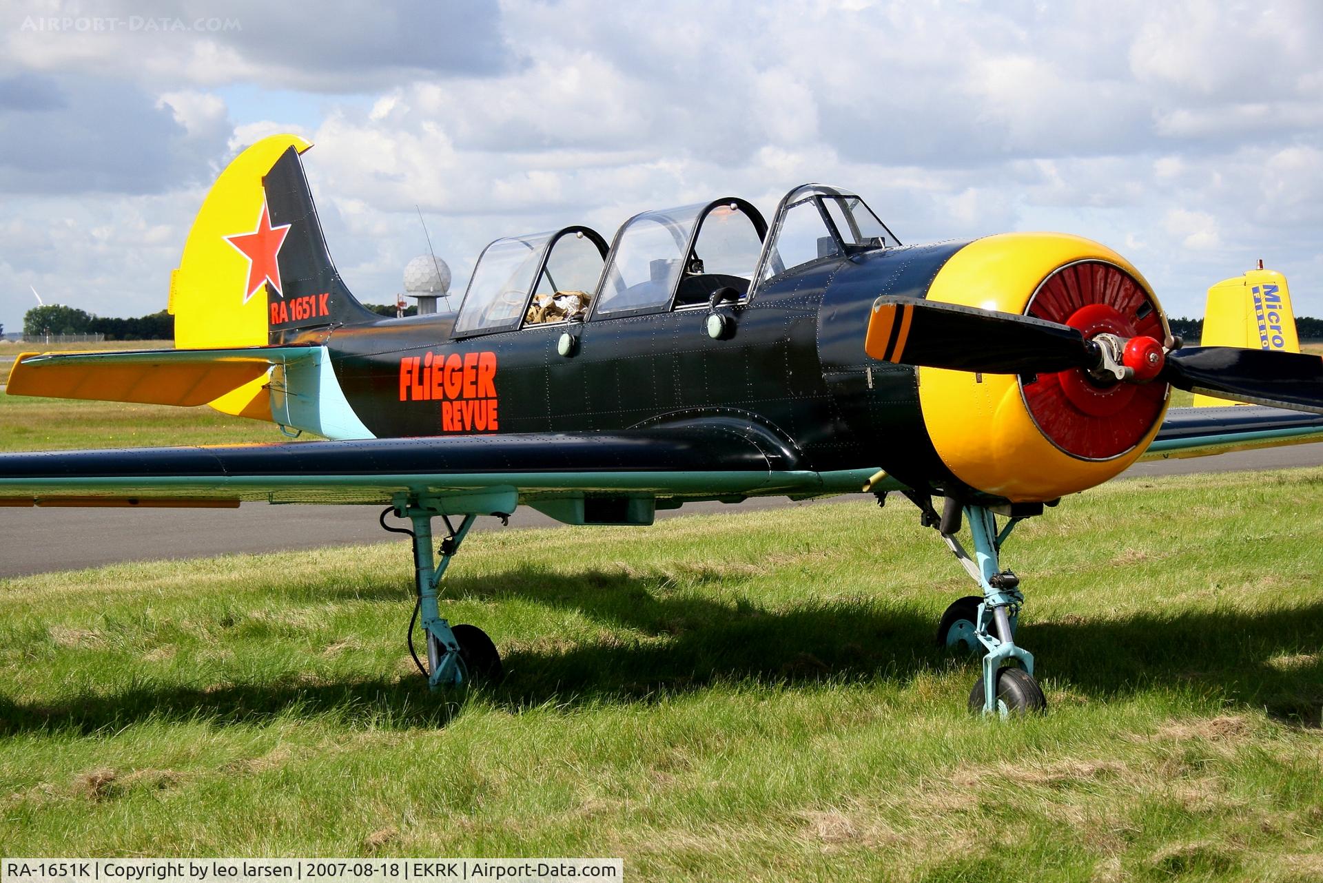 RA-1651K, Yakovlev Yak-52 C/N 844812, Roskilde Air Show 18.8.2007