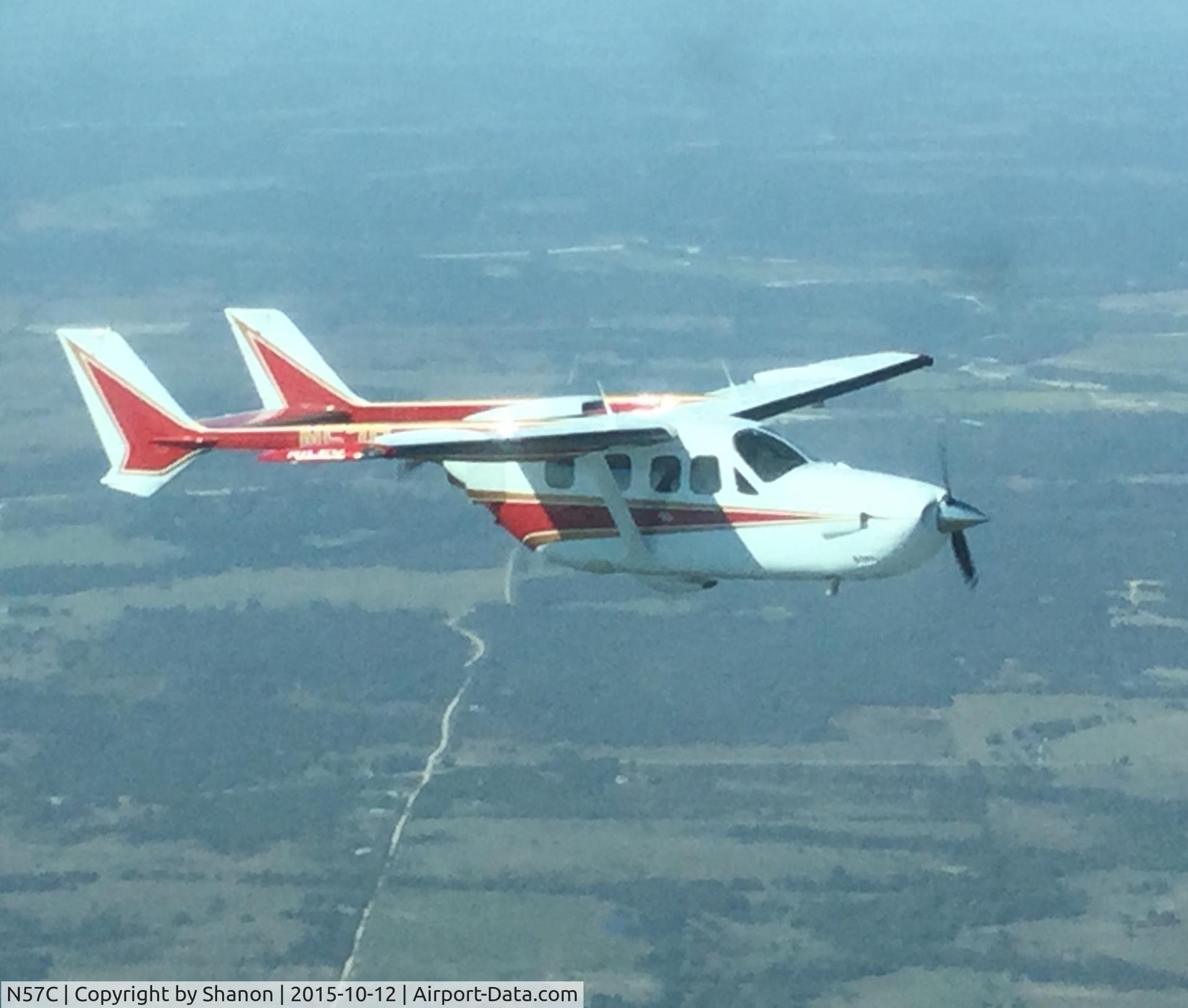N57C, 1973 Cessna T337G Turbo Super Skymaster C/N P3370091, In Flight