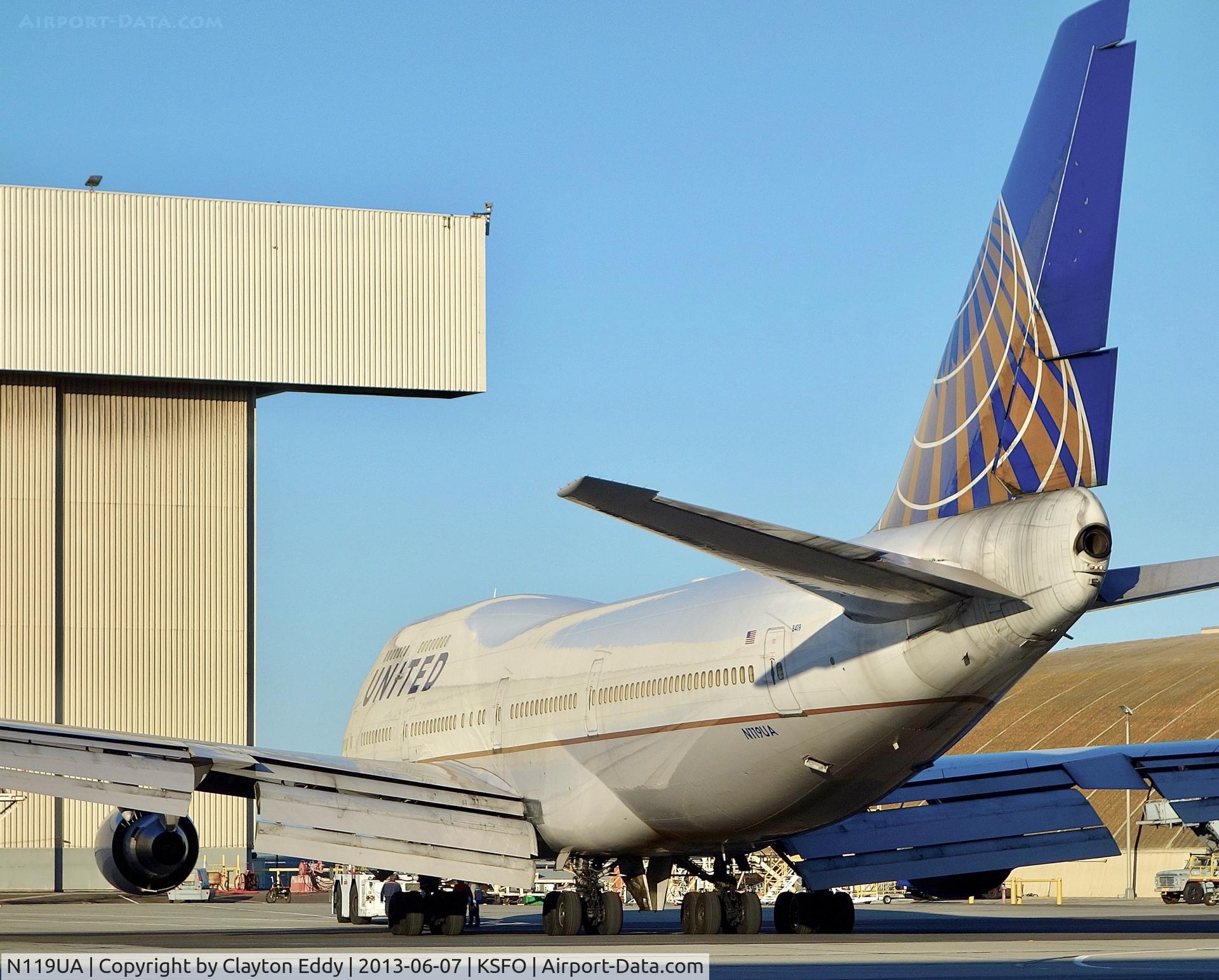 N119UA, 1999 Boeing 747-422 C/N 28812, SFO 2013