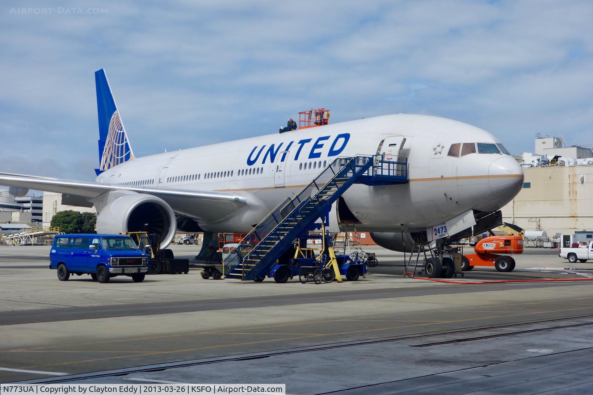 N773UA, 1995 Boeing 777-222 C/N 26929, SFO 2013