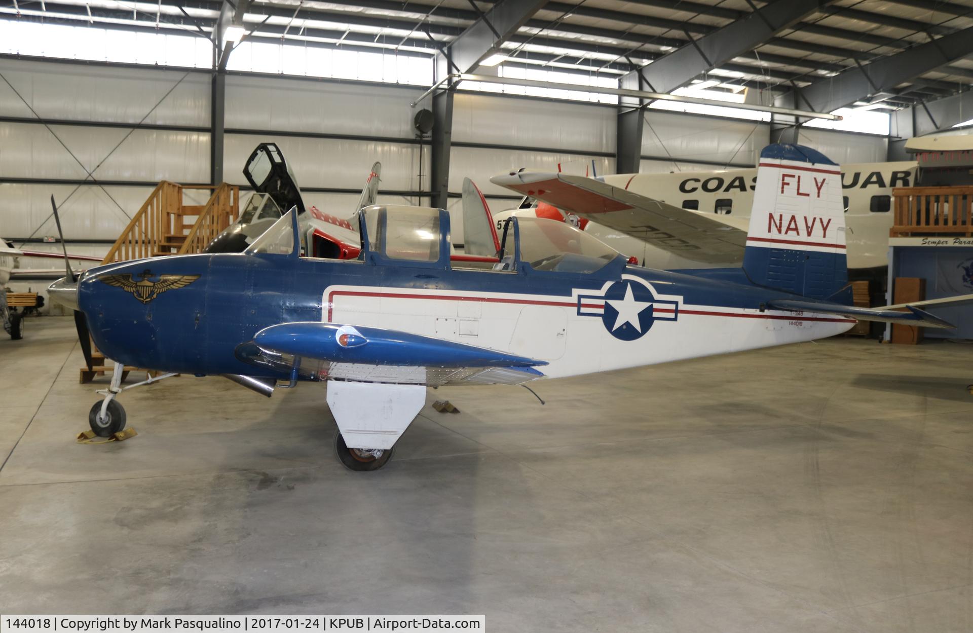 144018, 1957 Beech D-45 (T-34B) Mentor C/N BG-325, Beech T-34B