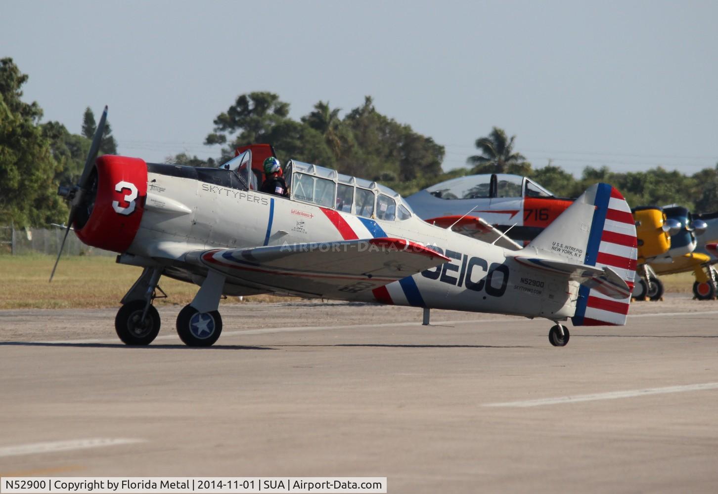 N52900, 1940 North American SNJ-2 Texan C/N 2010, Geico Skytypers