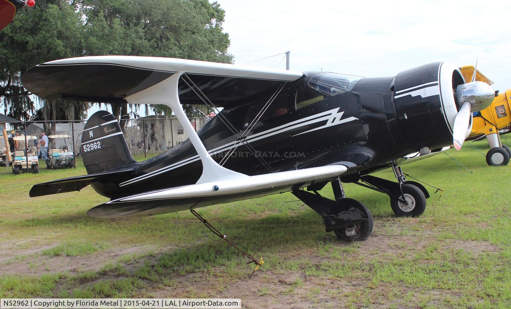 N52962, 1944 Beech D17S Staggerwing C/N 6880, Staggerwing