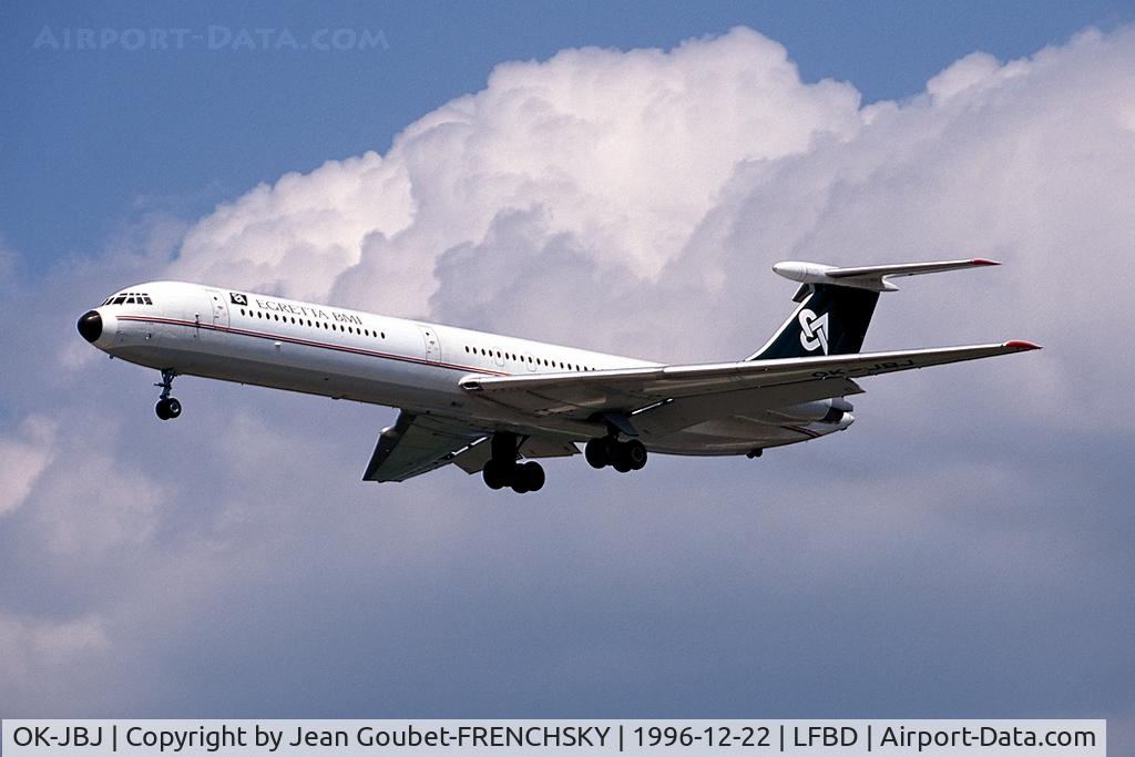 OK-JBJ, 1979 Ilyushin Il-62M C/N 4933456, EGRETTA landing runway 23 (charter football ?) (wfu Mar 2002. Presumed b/u)