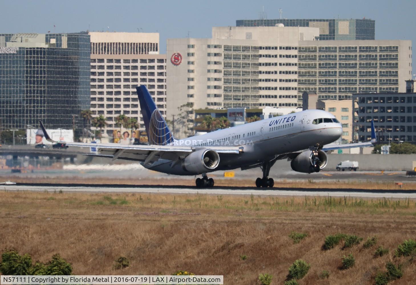N57111, 1994 Boeing 757-224 C/N 27301, United 757-200