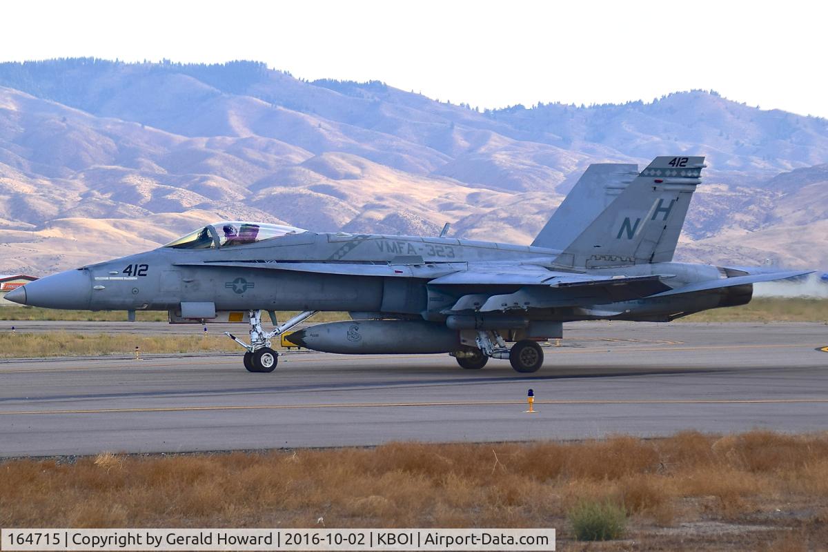 164715, McDonnell Douglas F/A-18C Hornet C/N 1160/C318, Taxi to RWY 10R.  VMFA-323 “Death Rattlers”, 3rd MAW, MAG-11, MCAS Miramar, CA.