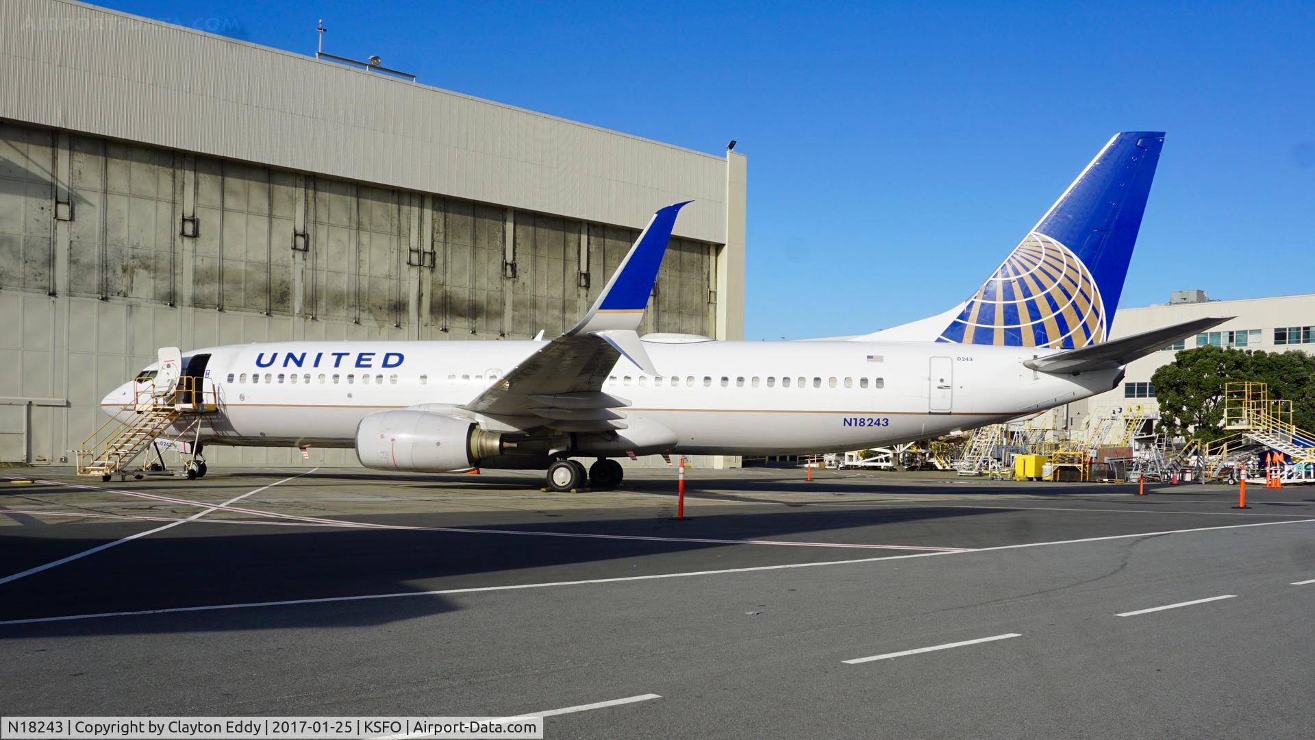 N18243, 1999 Boeing 737-824 C/N 28806, SFO SFO