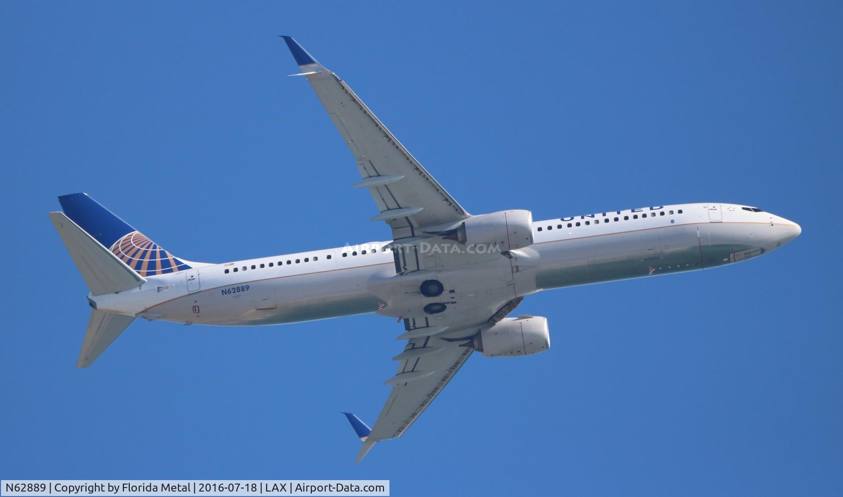 N62889, 2015 Boeing 737-924/ER C/N 42193, United