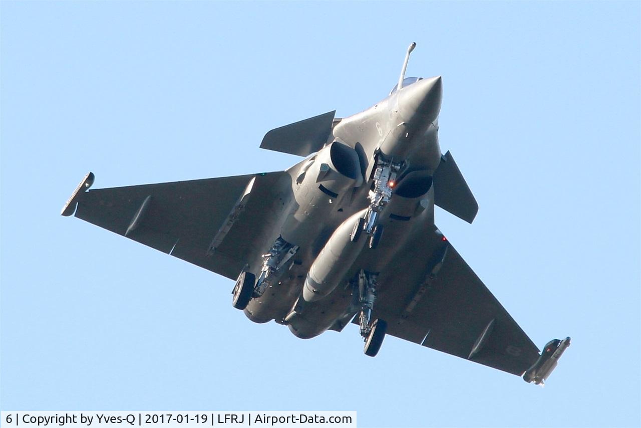 6, Dassault Rafale M C/N 6, Dassault Rafale M, Short approach rwy 08, Landivisiau Naval Air Base (LFRJ)