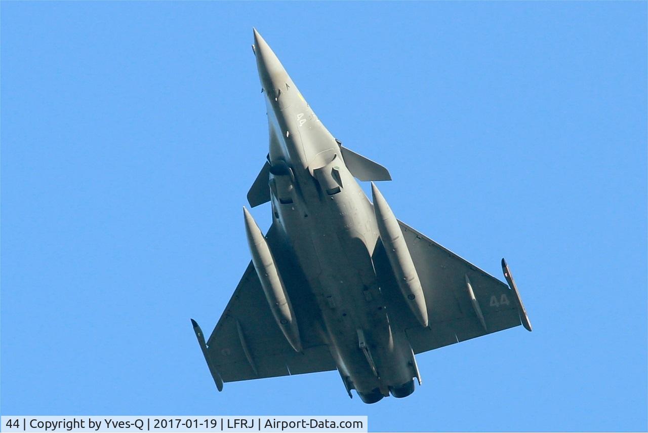 44, 2015 Dassault Rafale M C/N 44, Dassault Rafale M, Flight over Landivisiau Naval Air Base (LFRJ)