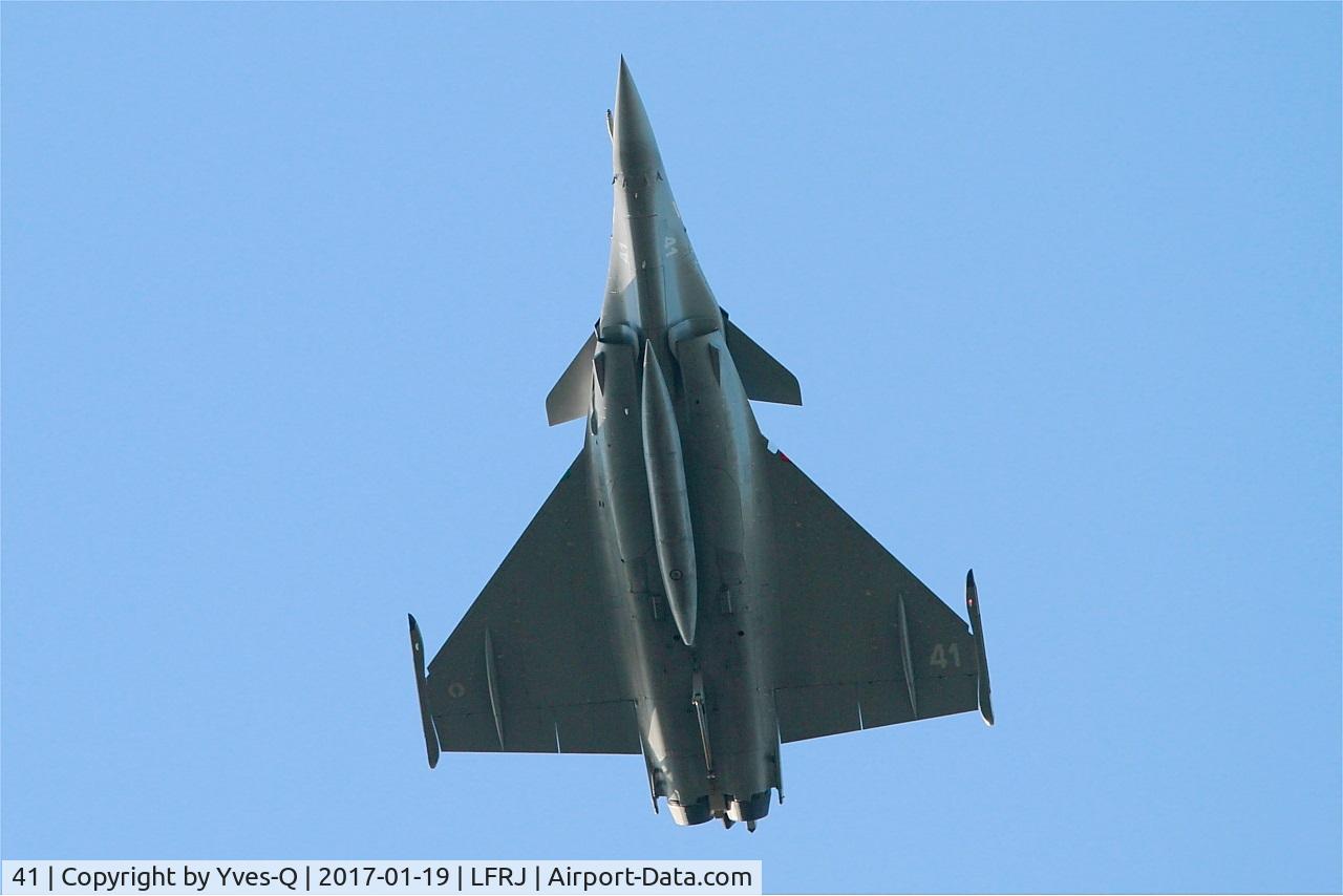 41, Dassault Rafale M C/N 41, Dassault Rafale M, Flight over Landivisiau Naval Air Base (LFRJ)