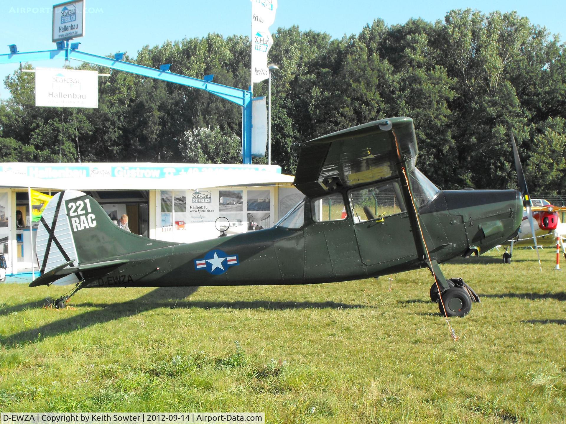 D-EWZA, 1951 Cessna L-19A Bird Dog C/N 22245, Berlin ILA
