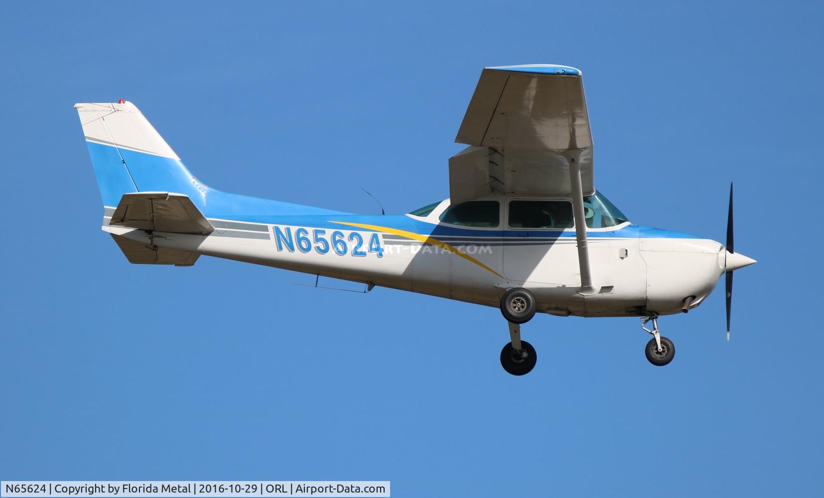 N65624, 1982 Cessna 172P C/N 17275789, Cessna 172P