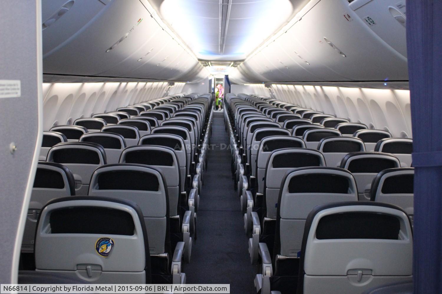 N66814, 2014 Boeing 737-924/ER C/N 42745, United