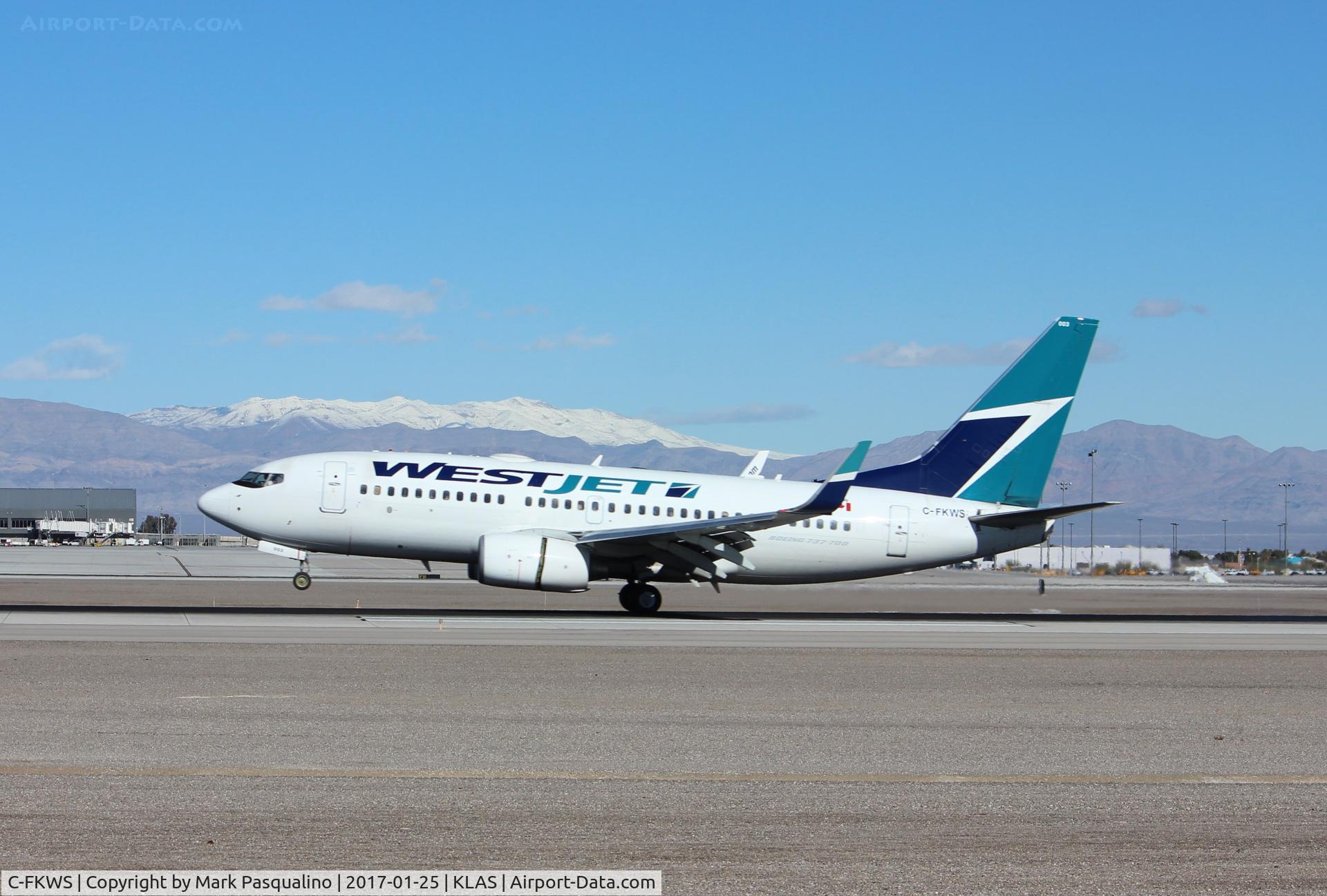 C-FKWS, 2001 Boeing 737-76N C/N 30134, Boeing 737-700