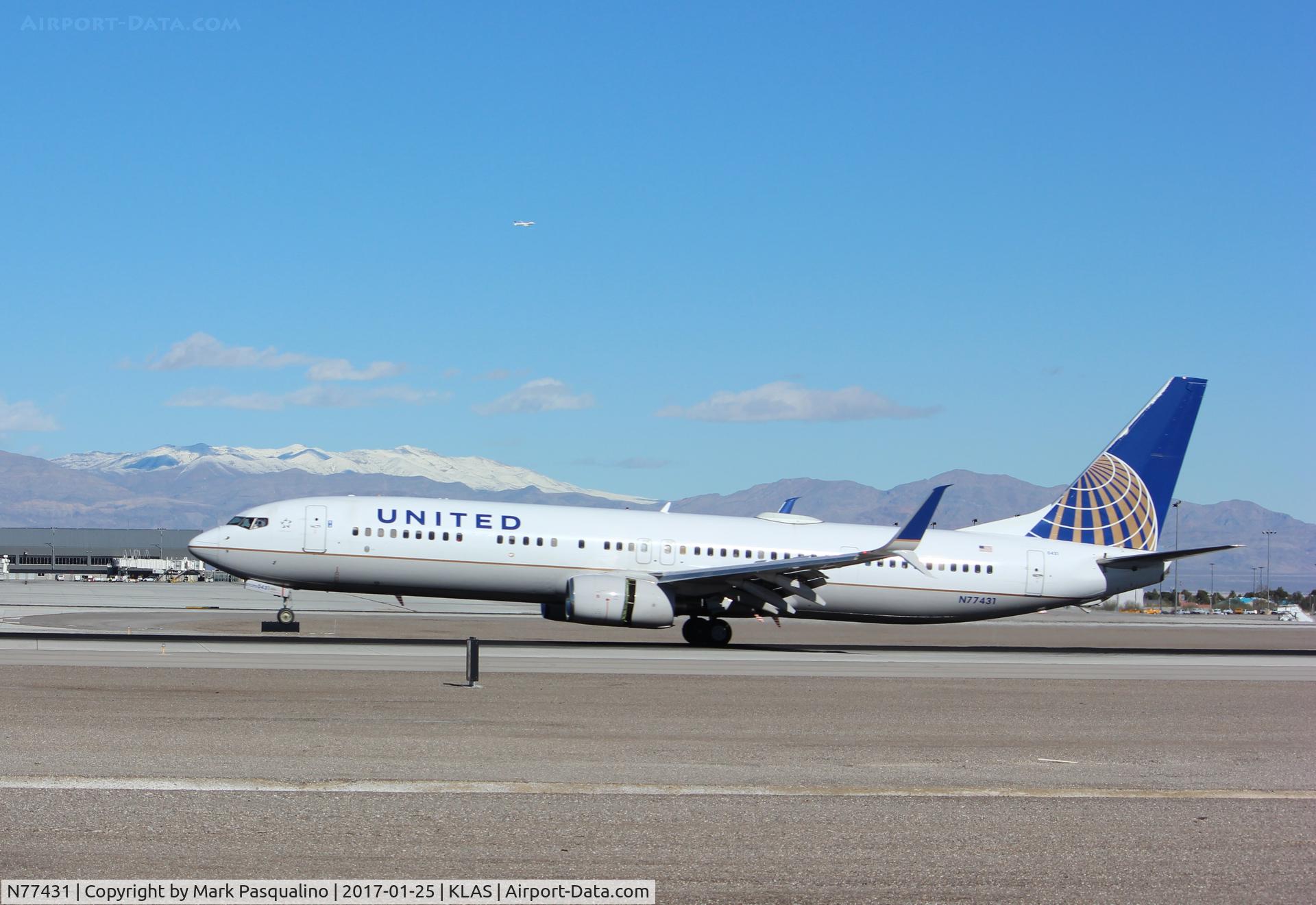N77431, 2009 Boeing 737-924/ER C/N 32833, Boeing 737-900ER