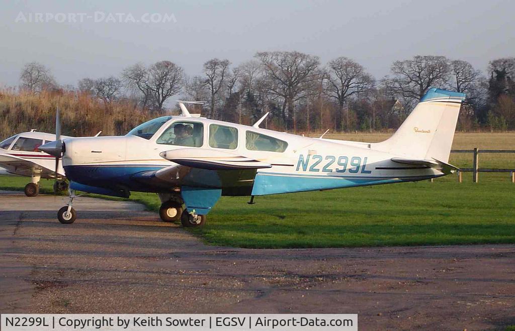 N2299L, 1976 Beech F33A Bonanza C/N CE-677, Old Buckenham Airfield