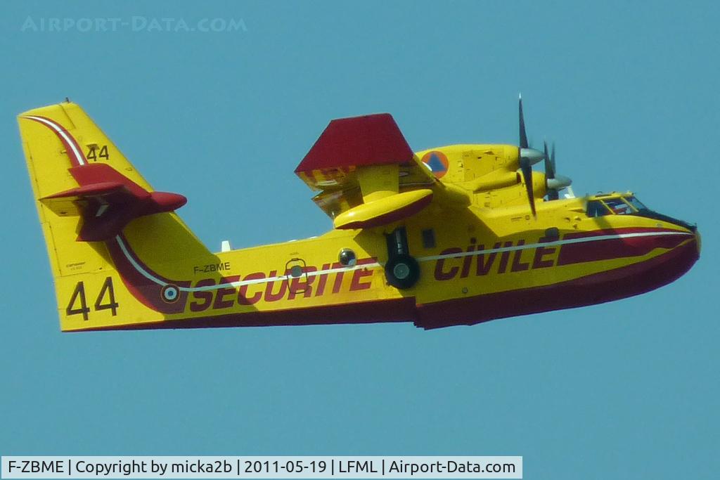 F-ZBME, 2001 Bombardier CL-415 (CL-215-6B11) C/N 2057, Take off
