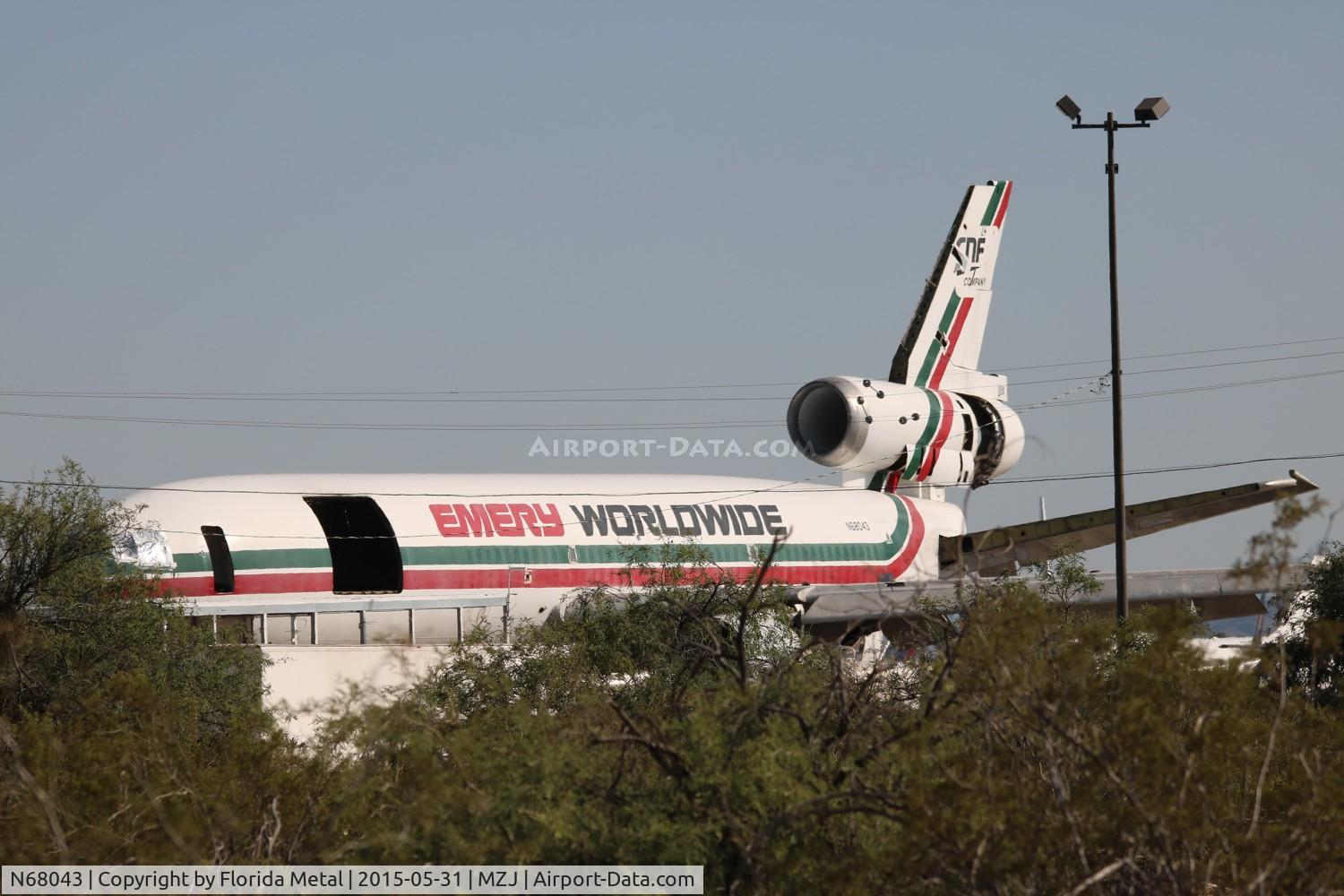 N68043, 1972 McDonnell Douglas MD-10-10F C/N 46902, Emery DC-10-10