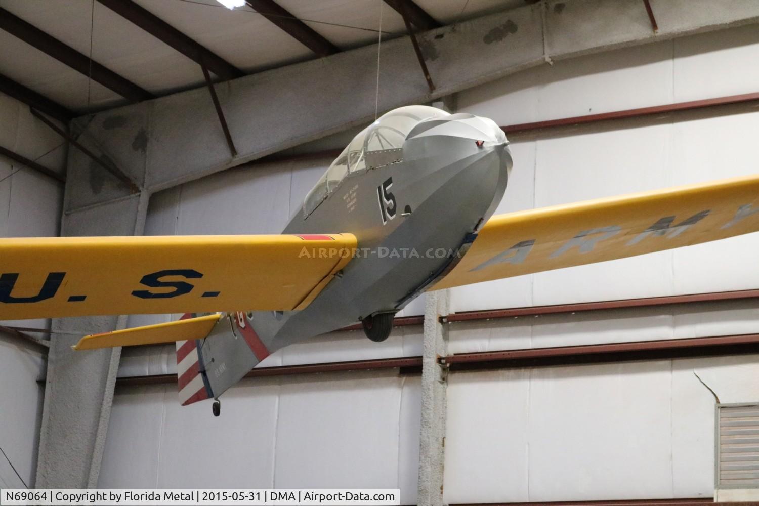 N69064, Schweizer TG-3A C/N 15, TG-3A
