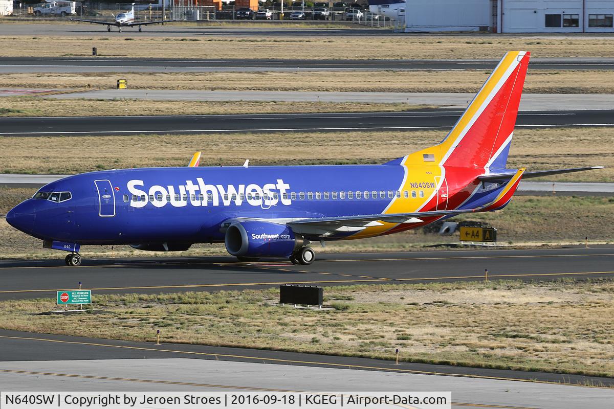 N640SW, 1996 Boeing 737-3H4 C/N 27713, Spokane