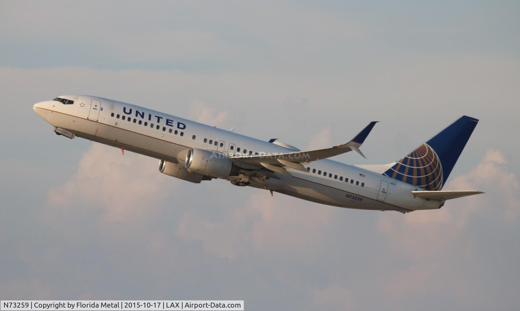 N73259, 2001 Boeing 737-824 C/N 30803, United
