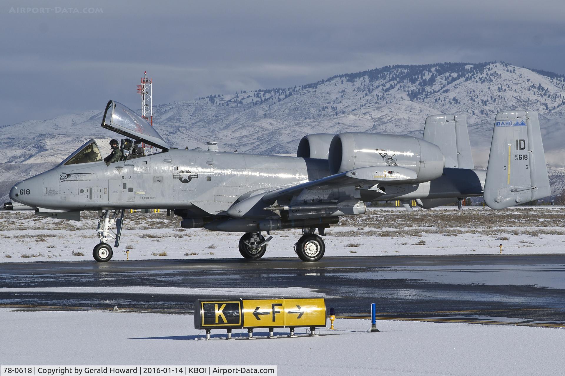 78-0618, 1978 Fairchild Republic A-10C Thunderbolt II C/N A10-0238, On Foxtrot to RWY 10R. 190th Fighter Sq., Idaho ANG.