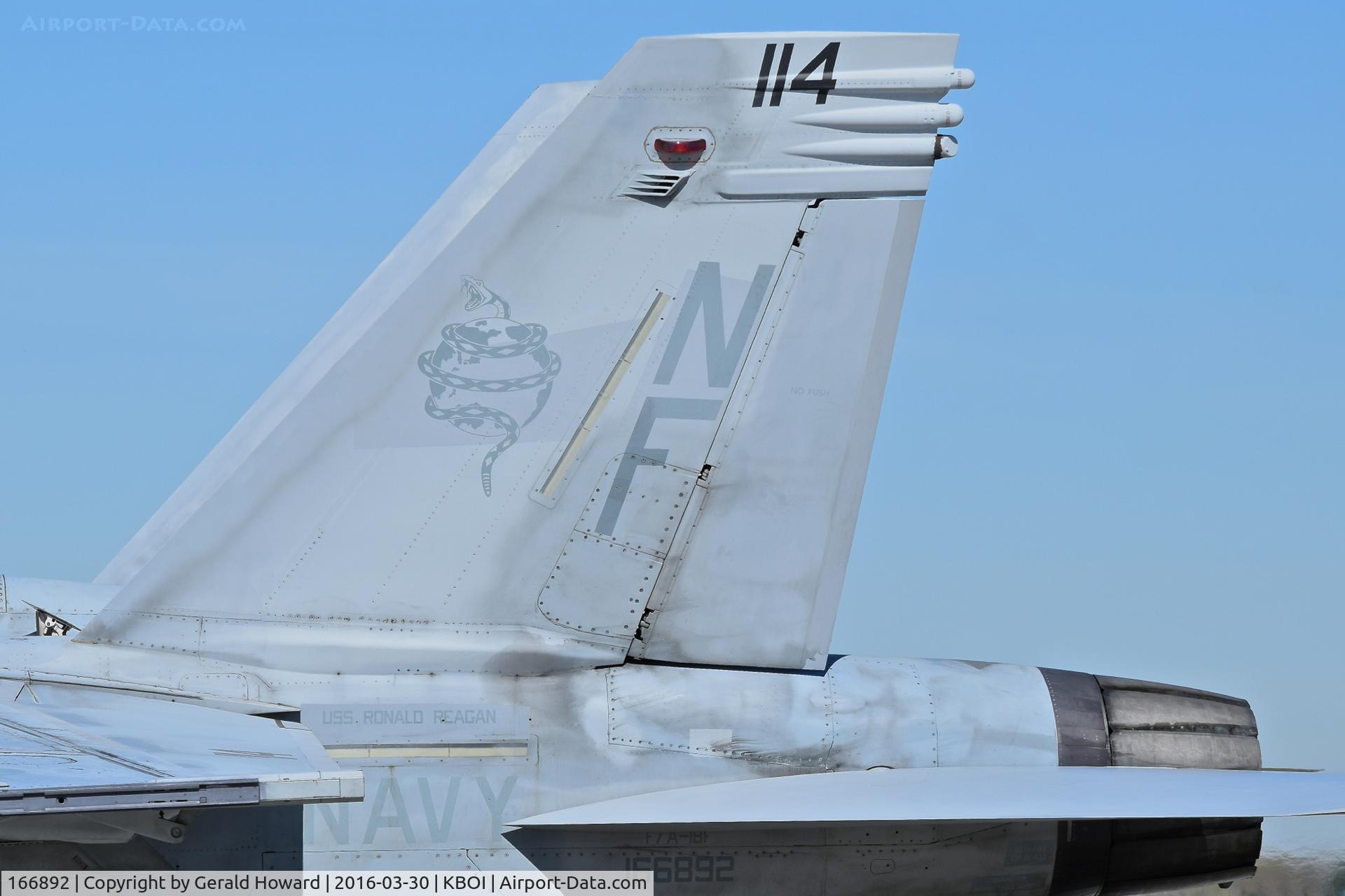 166892, Boeing F/A-18F Super Hornet C/N F222, VAF-102 “Diamondbacks”,  NAF Atsugi, Japan
(CVW-5  USS Ronald Reagan)