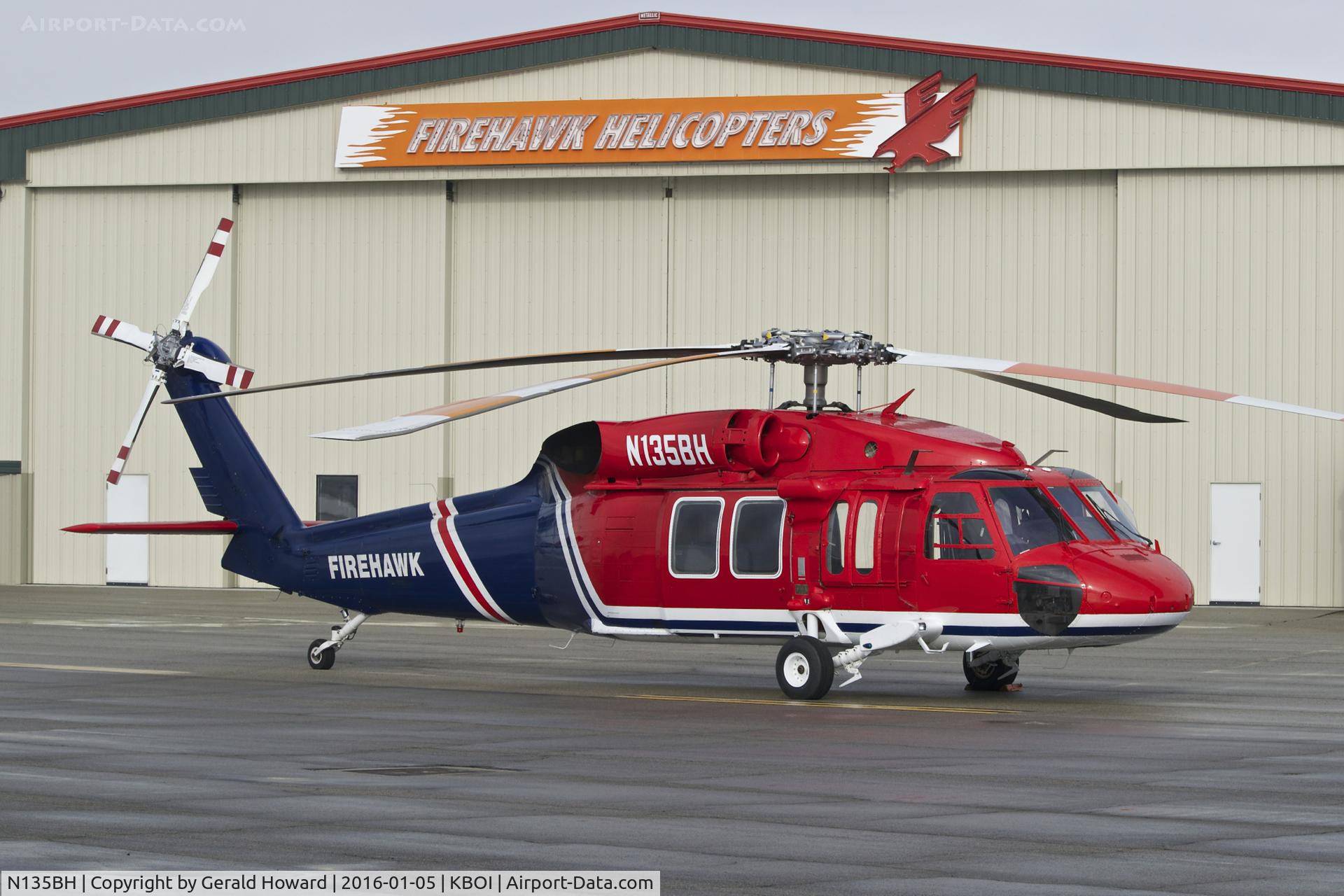 N135BH, 1992 Sikorsky S-70A-27 C/N 701825, Parked on Firehawk ramp.
