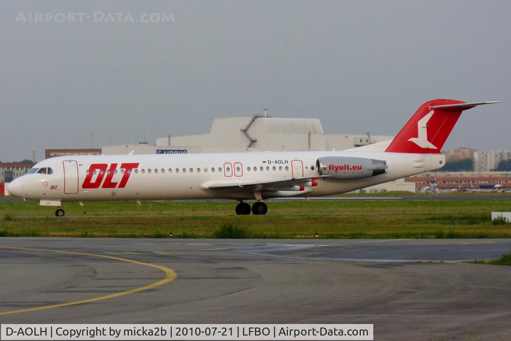 D-AOLH, 1989 Fokker 100 (F-28-0100) C/N 11265, Taxiing