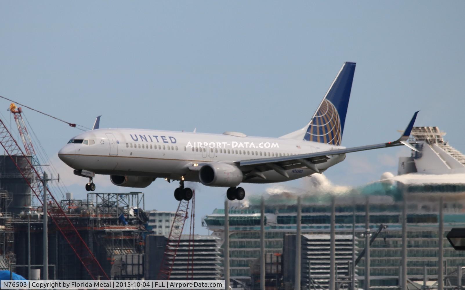 N76503, 2006 Boeing 737-824 C/N 33461, United
