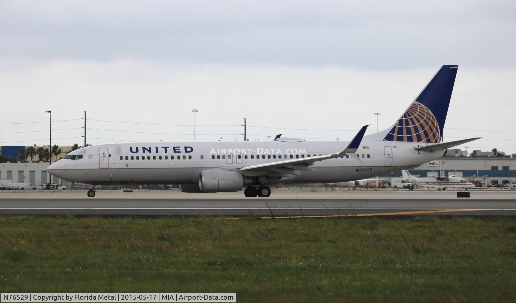 N76529, 2010 Boeing 737-824 C/N 31652, United