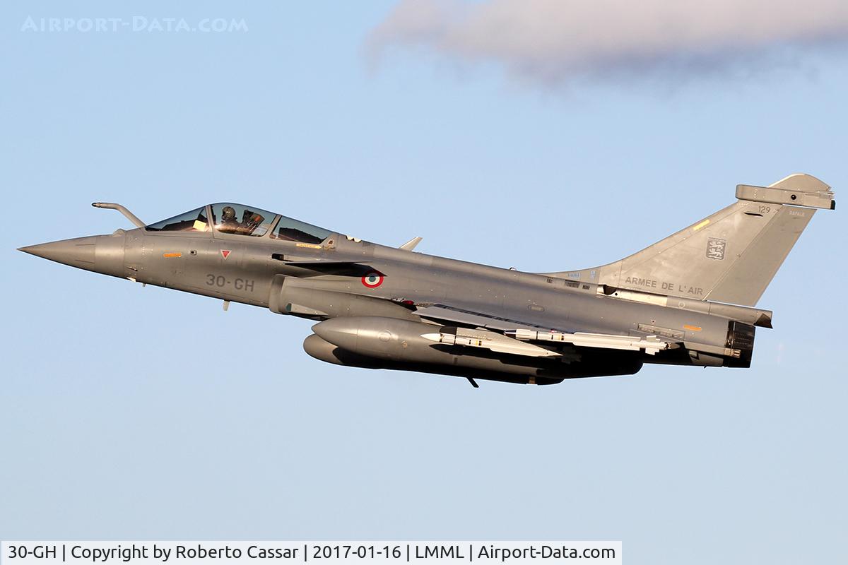 30-GH, Dassault Rafale C C/N 129, Runway 31