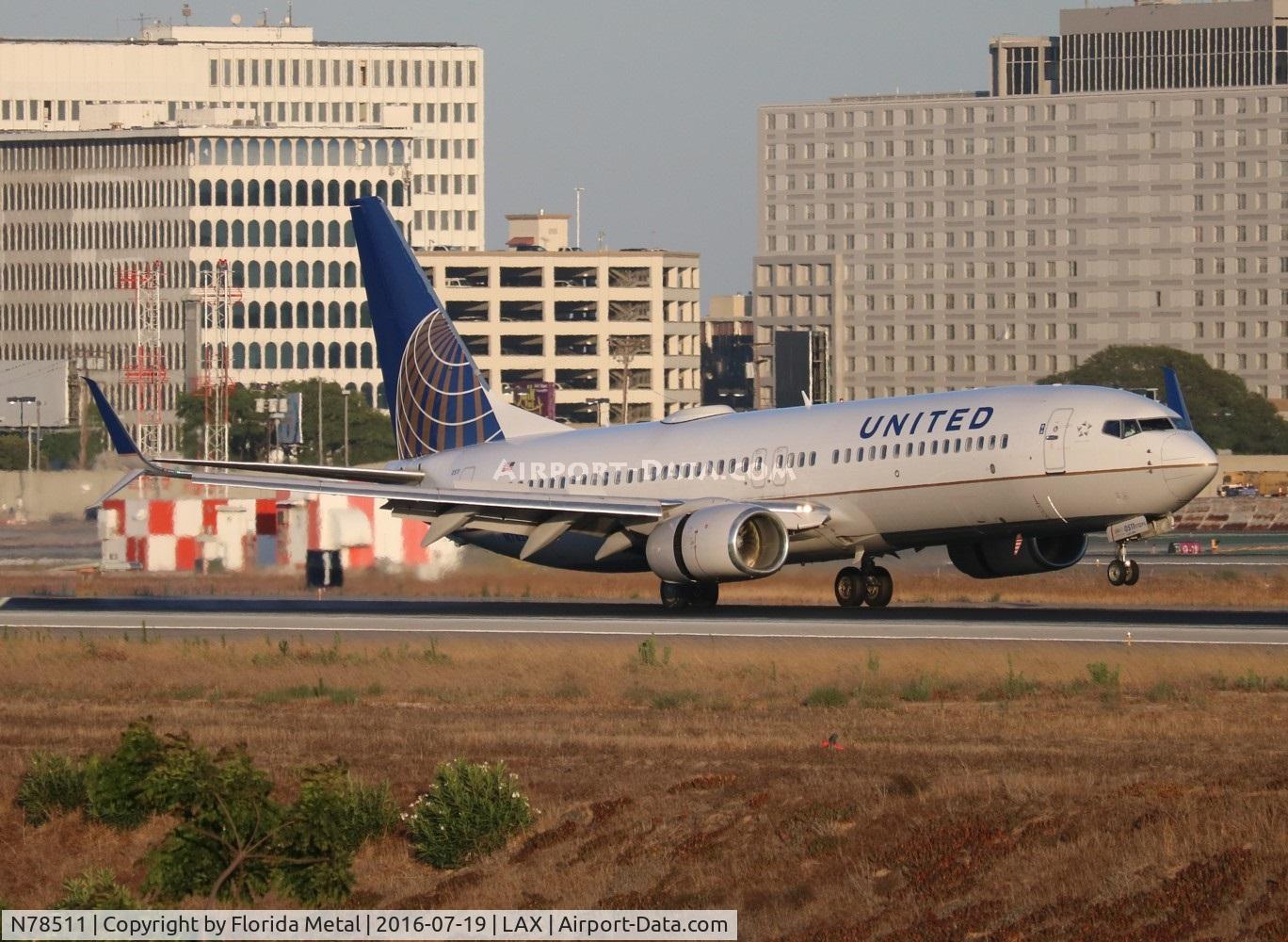 N78511, 2008 Boeing 737-824 C/N 33459, United