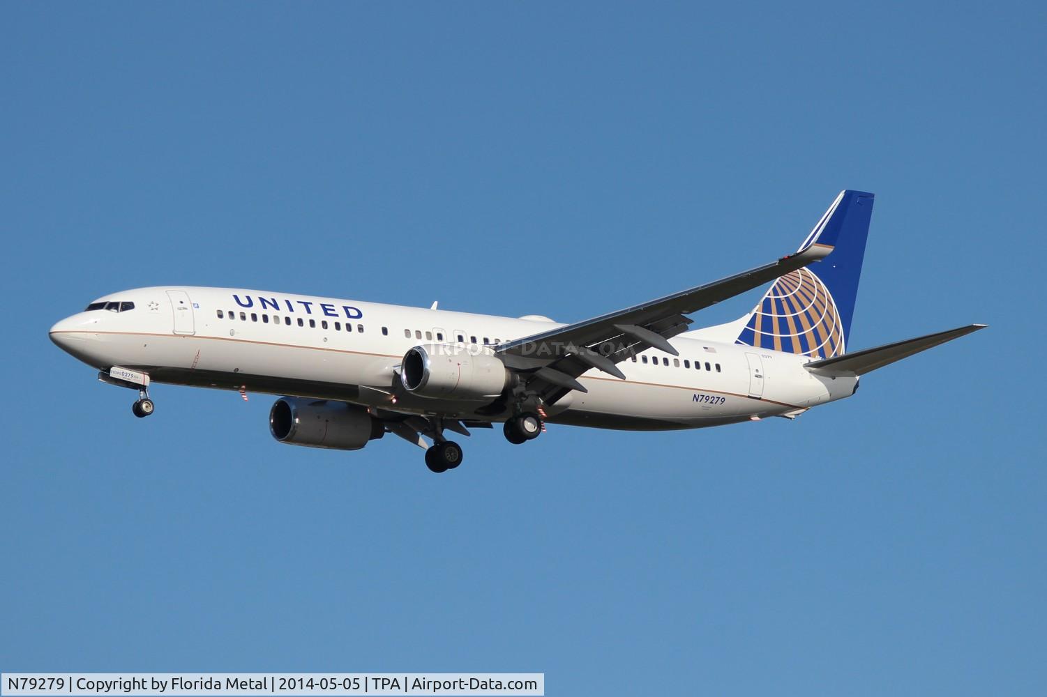 N79279, 2003 Boeing 737-824 C/N 31597, United