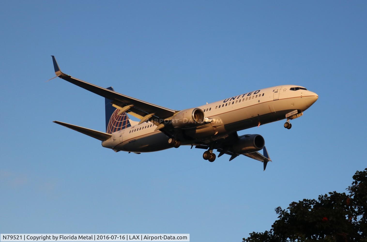 N79521, 2010 Boeing 737-824 C/N 31662, United