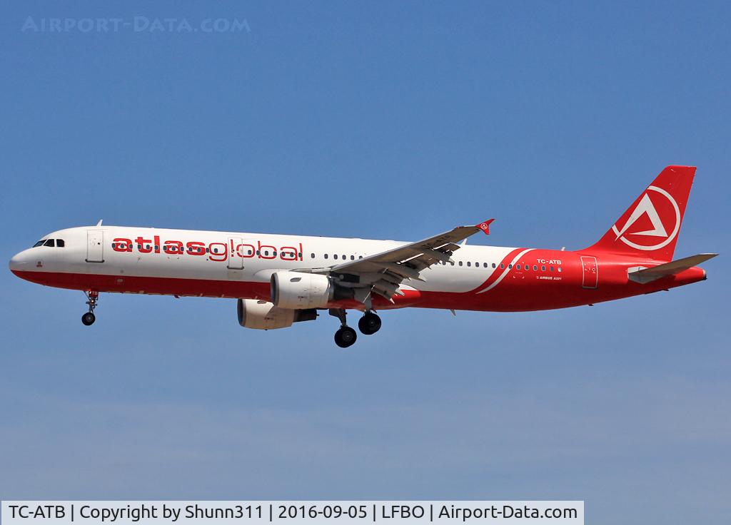 TC-ATB, 2001 Airbus A321-211 C/N 1503, Landing rwy 32L