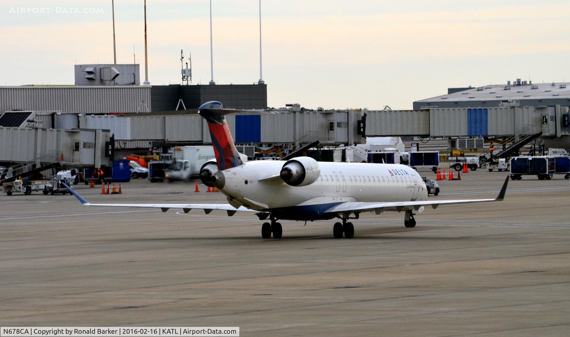 N678CA, 2007 Bombardier CRJ-900ER (CL-600-2D24) C/N 15125, Taxi Atlanta