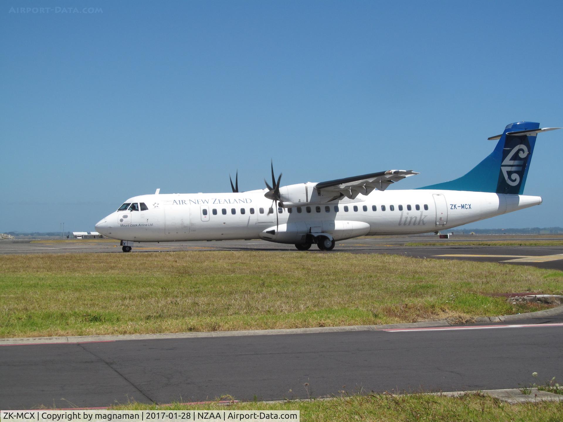 ZK-MCX, 2002 ATR 72-212A C/N 687, leaving AKL