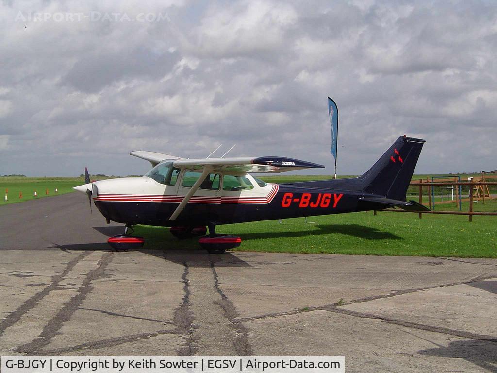 G-BJGY, 1981 Reims F172P Skyhawk C/N 2128, Old Buckenham Airfield
