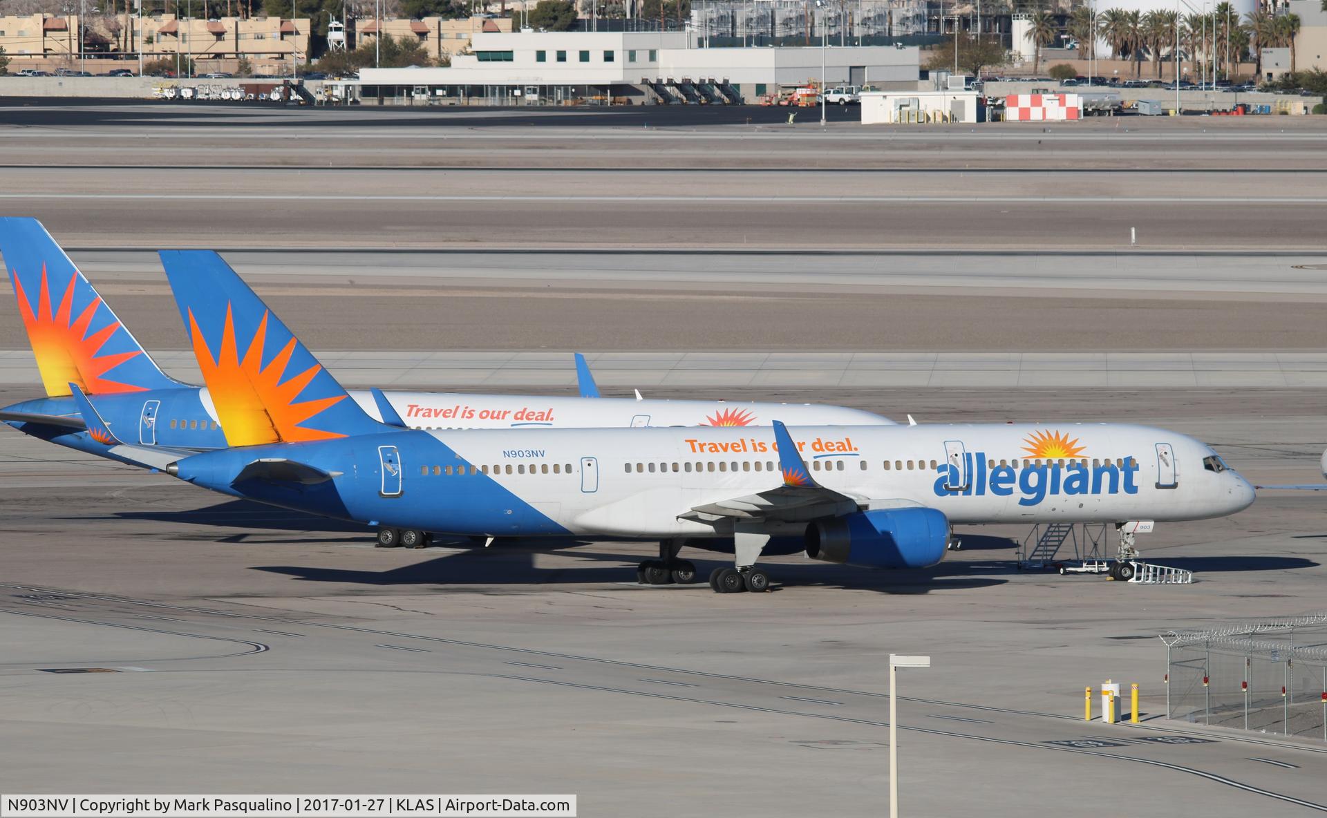 N903NV, 1992 Boeing 757-204 C/N 26966, Boeing 757-200