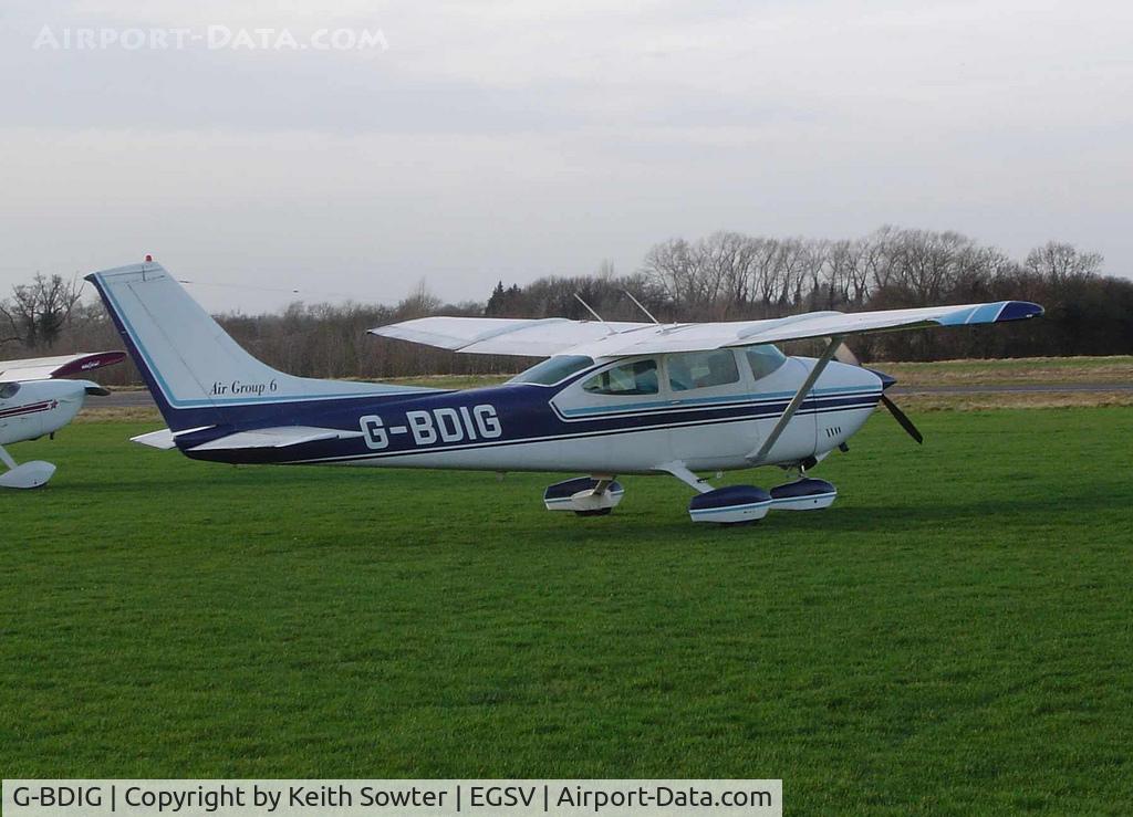 G-BDIG, 1975 Cessna 182P Skylane C/N 182-63938, Old Buckenham Airfield