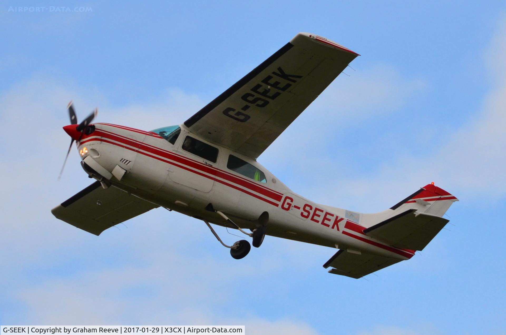 G-SEEK, 1982 Cessna T210N Turbo Centurion C/N 21064579, Departing from Northrepps.