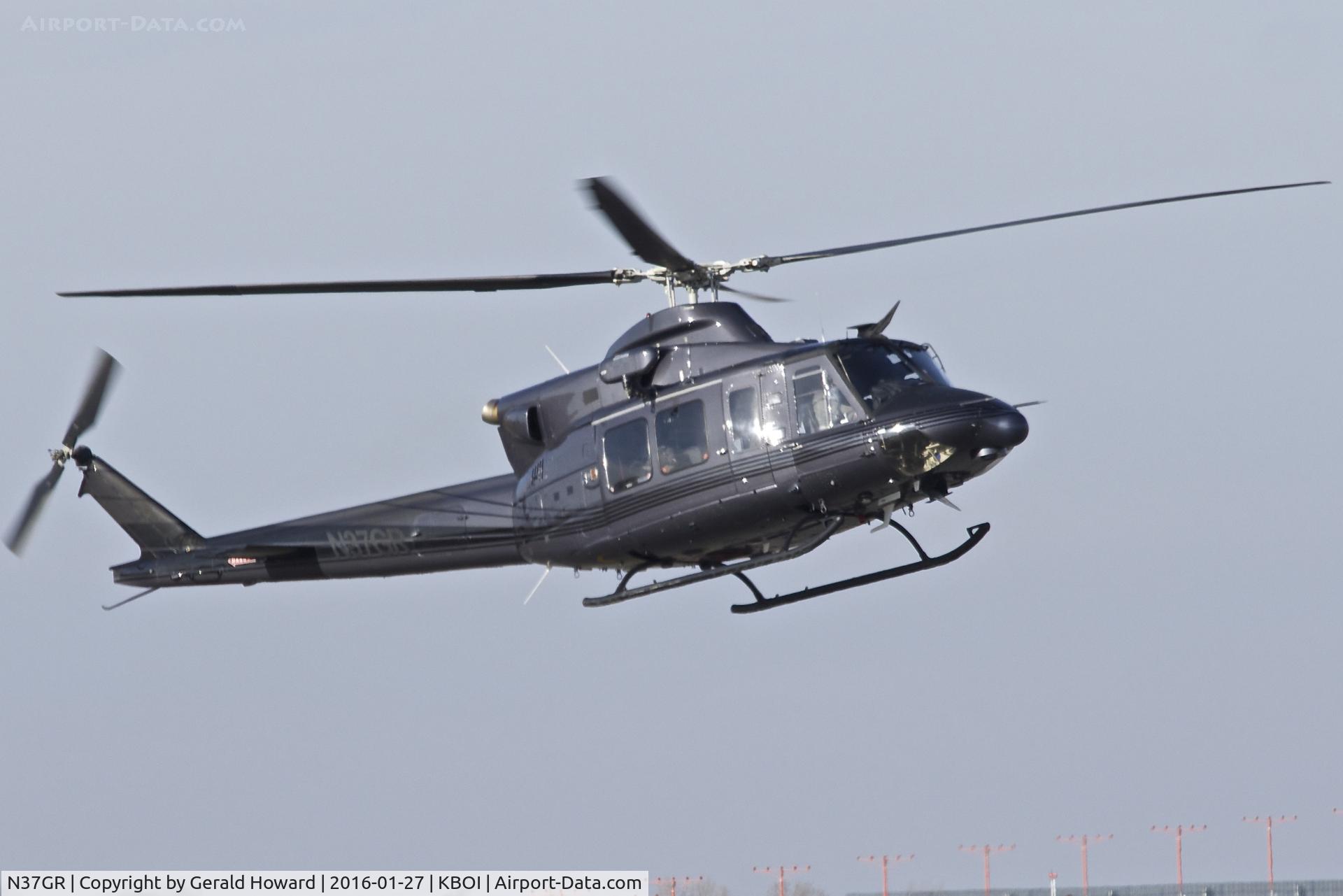 N37GR, 1998 Bell 412 C/N 36209, Flying into BOI.